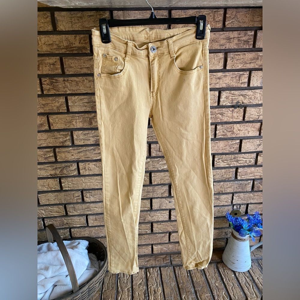 ‎Unbranded size 29 skinny jean